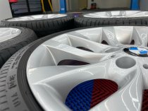 USED 18 INCH GENUINE BMW STYLE 217 1 SERIES V SPOKE ALLOY WHEELS, FULLY REFURBED WIDER 8.5" REAR INC BRIDGESTONE RUNFLAT TYRES 5x120