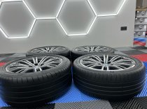 USED 18 INCH GENUINE BMW STYLE 790 M SPORT G20 3 SERIES ALLOY WHEELS, NEAR UNMARKED ,WIDE REAR INC TYRES AND TPMS 5x112