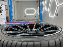 NEW 21 INCH VEEMANN V-FS4 ALLOY WHEELS IN GLOSS BLACK WITH DEEPER CONCAVE 10.5" REARS WITH NEW TYRES 5x120