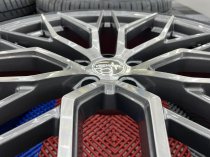 NEW 22 INCH VEEMANN VC520 ALLOY WHEELS IN DARK GRAPHITE MACHINED WITH DEEPER CONCAVE 11" REARS FITTED WITH NEW TYRES AND TPMS SENSORS 5x120
