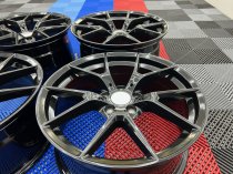 NEW 19 INCH CS STYLE ALLOY WHEELS IN GLOSS BLACK WITH DEEPER CONCAVE 9.5" REAR 5x120