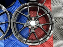 NEW 19 INCH CS STYLE ALLOY WHEELS IN GLOSS BLACK WITH DEEPER CONCAVE 9.5″ REAR 5x120
