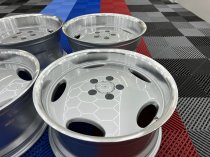 New 18 Inch AM Aero Larzon Alloy Wheels In Silver With Polished Deep Dish, Wider 9.5" Rear 5x112
