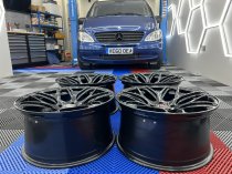 NEW 19 INCH ISPIRI ISR10 ALLOY WHEELS IN GLOSS BLACK WITH DEEP CONCAVE ALL ROUND 9.5/10" 5x112