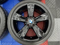 USED 18" GENUINE BMW STYLE 189 E92 5 SPOKE ALLOY WHEELS, FULLY REFURBED IN GLOSS BLACK INC TYRES