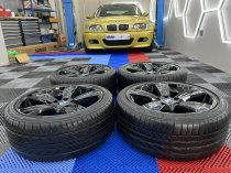 USED 18" GENUINE BMW STYLE 189 E92 5 SPOKE ALLOY WHEELS, FULLY REFURBED IN GLOSS BLACK INC TYRES