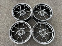NEW 19" CS STYLE ALLOY WHEELS IN SATIN GUNMETAL WITH WIDER 9.5" REAR