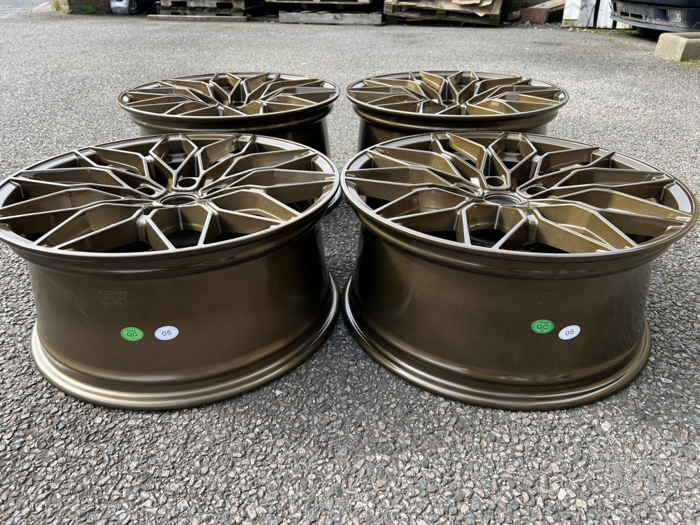 BM Autosport - NEW 20 INCH 1000X CROSS SPOKE ALLOY WHEELS IN BRONZE, WID...