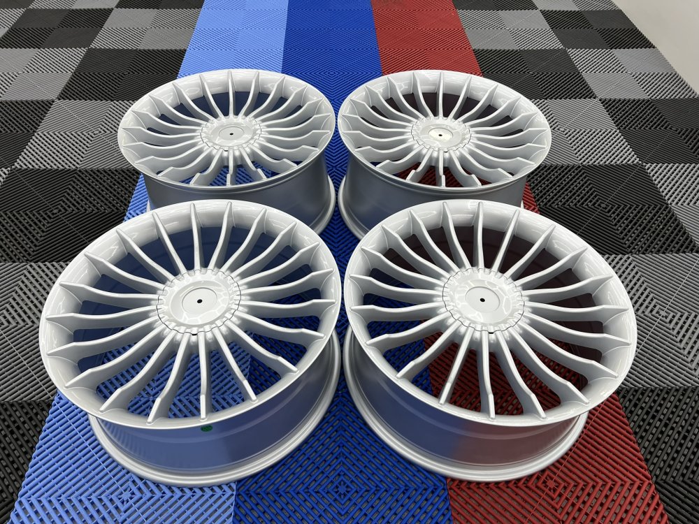 BM Autosport - NEW 20 INCH ALPIN CRINKLE SPOKE ALLOY WHEELS IN SILVER WI...