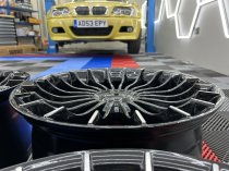 NEW 19 INCH ALPIN CRINKLE SPOKE ALLOY WHEELS IN GLOSS BLACK WITH POLISHED TIPS AND DEEPER 9.5" REARS 5x120