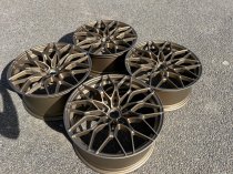 NEW 19 INCH 1000X CROSS SPOKE ALLOY WHEELS IN SATIN BRONZE WITH DEEPER CONCAVE 9" REAR 5x112
