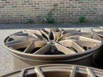 NEW 19 INCH 1000X CROSS SPOKE ALLOY WHEELS IN SATIN BRONZE WITH DEEPER CONCAVE 9" REAR 5x112