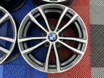 USED 17 INCH GENUINE BMW STYLE 725 ALLOY WHEELS,FULLY REFURBED IN GUNMETAL WITH POLISHED FACE 5x120