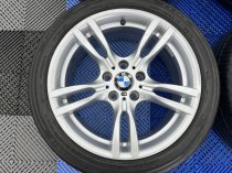 USED 18 INCH GENUINE BMW STYLE 400 M SPORT ALLOY WHEELS,WIDER REARS, VGC CONDITION INC VG NON RUNFLAT TYRES 5x120