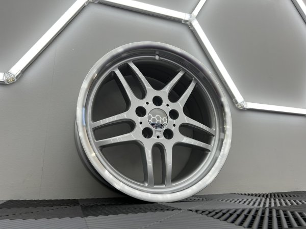 New 18 Inch M Parallel Deep Dish Style Alloy Wheels In Silver With Polished Dish And Deeper 9.5" Rears 5x120