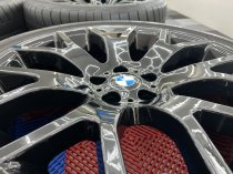 USED 20 INCH GENUINE STYLE 177 CROSS SPOKE ALLOY WHEELS FROM E70 E71 X5/6, FULLY REFURBED IN GLOSS BLACK, 11J REAR, INC RUNFLAT TYRES 5x120