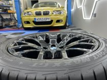 USED 20 INCH GENUINE STYLE 177 CROSS SPOKE ALLOY WHEELS FROM E70 E71 X5/6, FULLY REFURBED IN GLOSS BLACK, 11J REAR, INC RUNFLAT TYRES 5x120