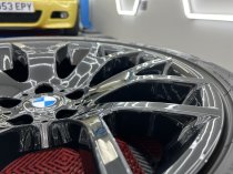 USED 20 INCH GENUINE STYLE 177 CROSS SPOKE ALLOY WHEELS FROM E70 E71 X5/6, FULLY REFURBED IN GLOSS BLACK, 11J REAR, INC RUNFLAT TYRES 5x120