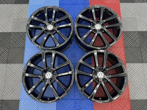 USED 18 INCH GENUINE VW GOLF MK6 CHARLESTON ALLOY WHEELS, FULLY REFURBISHED IN GLOSS BLACK 5x112
