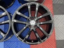 USED 18 INCH GENUINE VW GOLF MK6 CHARLESTON ALLOY WHEELS, FULLY REFURBISHED IN GLOSS BLACK 5x112