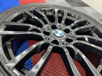 USED 19 INCH GENUINE BMW STYLE 403 M SPORT ALLOY WHEELS, REFURBISHED IN GLOSS BLACK,WIDE REAR INC GOOD RUNFLAT TYRES 5x120