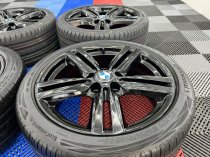 USED 18 INCH GENUINE BMW STYLE 386M ALLOY WHEELS, FULLY REFURBISHED IN GLOSS BLACK, WIDER REARS, INC VG TYRES (NEW REARS) 5x120