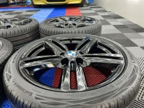 USED 18 INCH GENUINE BMW STYLE 386M ALLOY WHEELS, FULLY REFURBISHED IN GLOSS BLACK, WIDER REARS, INC VG TYRES (NEW REARS) 5x120