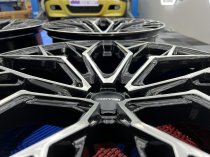 NEW 22 INCH VEEMANN V-FS51 ALLOY WHEELS IN GLOSS BLACK MACHINED WITH DEEPER CONCAVE 10.5" REARS 5x120