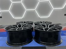 NEW 22 INCH VEEMANN V-FS51 ALLOY WHEELS IN GLOSS BLACK MACHINED WITH DEEPER CONCAVE 10.5" REARS 5x120