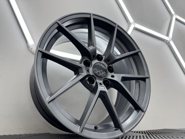 New 18 Inch Cs Style Alloy Wheels In Satin Gunmetal 763 5x120