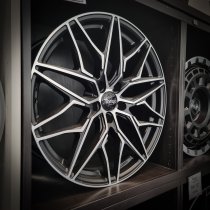 NEW 18 INCH TARGA TG6-FF FLOW FORMED ALLOY WHEELS IN MATT BLACK MACHINED 5x112