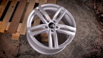NEW 19 INCH TARGA TG4 ALLOY WHEELS IN SPARKLE SILVER 5x112