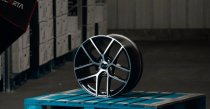NEW 18 INCH ROMAC DIABLO ALLOY WHEELS IN GLOSS BLACK WITH POLISHED FACE 5x100