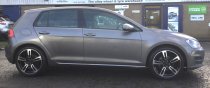 NEW 18 INCH ROMAC EDGE FLOW FORMED ALLOY WHEELS IN GLOSS BLACK WITH POLISHED FACE 5x108