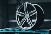 NEW 19 INCH ROMAC VENOM ALLOY WHEELS IN SILVER 5x108