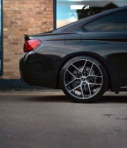 NEW 18 INCH ROMAC VORTEX FLOW FORMED ALLOY WHEELS IN GLOSS BLACK WITH POLISHED FACE 5x108