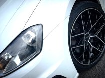 NEW 18 INCH ROMAC VORTEX FLOW FORMED ALLOY WHEELS IN GLOSS BLACK WITH POLISHED FACE AND WIDER REAR OPTION 5x112