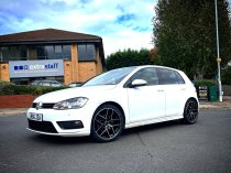 NEW 19 INCH ROMAC VORTEX FLOW FORMED ALLOY WHEELS IN GLOSS BLACK WITH POLISHED FACE 5x108