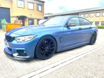 NEW 22 INCH ROMAC VORTEX FLOW FORMED ALLOY WHEELS IN GLOSS BLACK 9.5" ALL ROUND 1000KG 5x120