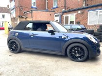 NEW 18 INCH ROMAC RADIUM ALLOY WHEELS IN GLOSS BLACK 5x100