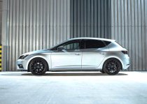 NEW 19 INCH ROMAC RADIUM ALLOY WHEELS IN GLOSS BLACK WITH DEEPER CONCAVE 9.5" REAR OPTION 5x120