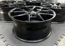 NEW 17 INCH FOX FX5 ALLOY WHEELS IN GLOSS BLACK 5x108