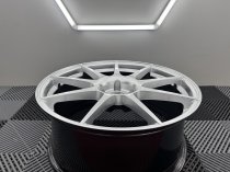 NEW 20 INCH CADES TORA ALLOY WHEELS IN HYPER SILVER 8.5" et20 5X120