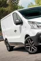 New 18 Inch Fox Wx5 Alloy Wheels In Gloss Black With Polished Face 1000kg Vw Transporter T5 T6 Crafter 5x120