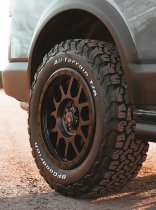New 17 Inch Tomahawk Kato Alloy Wheels In Satin Black 1250kg VW Transporter T5 T6 5x120