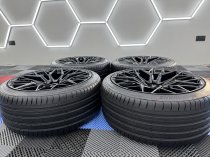 As New 22 Inch Veemann V-FS51 Alloy Wheels In Gloss Black, Deep Concave 10.5" All Round Including As New 285/35/22 Nankang Tyres 5x120