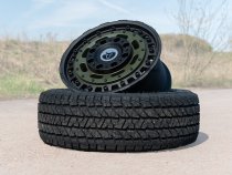 New 17 Inch Wolfrace Explorer Slotmag Alloy Wheels In Matt Black With Matt Green Center 1250kg Load, KIA PV5 Vans 5x114.3