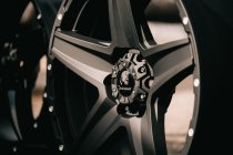 New 17 Inch Tomahawk Apache Alloy Wheels In Satin Black 1250kg VW Transporter T5 T6 5x120