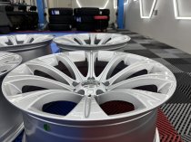 NEW 19 INCH 166 E60 5M STYLE ALLOY WHEELS IN SILVER WITH VERY DEEP CONCAVE 10" REARS 5x120
