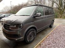 New 17 Inch Riviera Xtreme RXS3 Alloy Wheels In Matt Gunmetal With Chrome Rivets 1100kg VW Transporter T5 T6 5x120